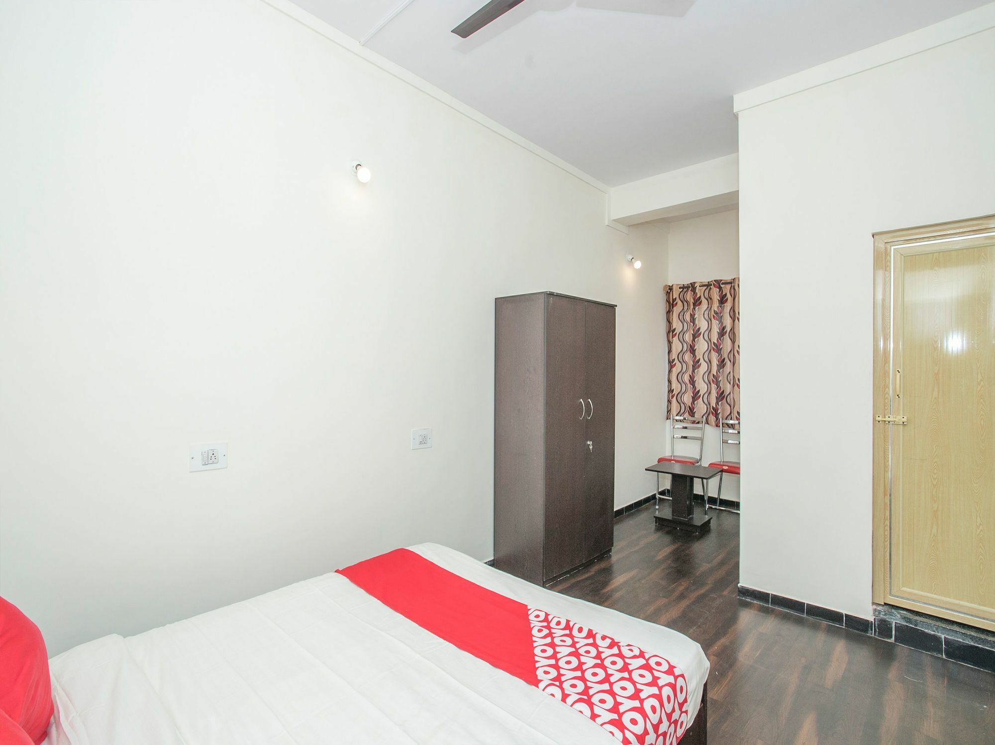 فندق Oyo 14430 Sunshine Grand بنغالور المظهر الخارجي الصورة