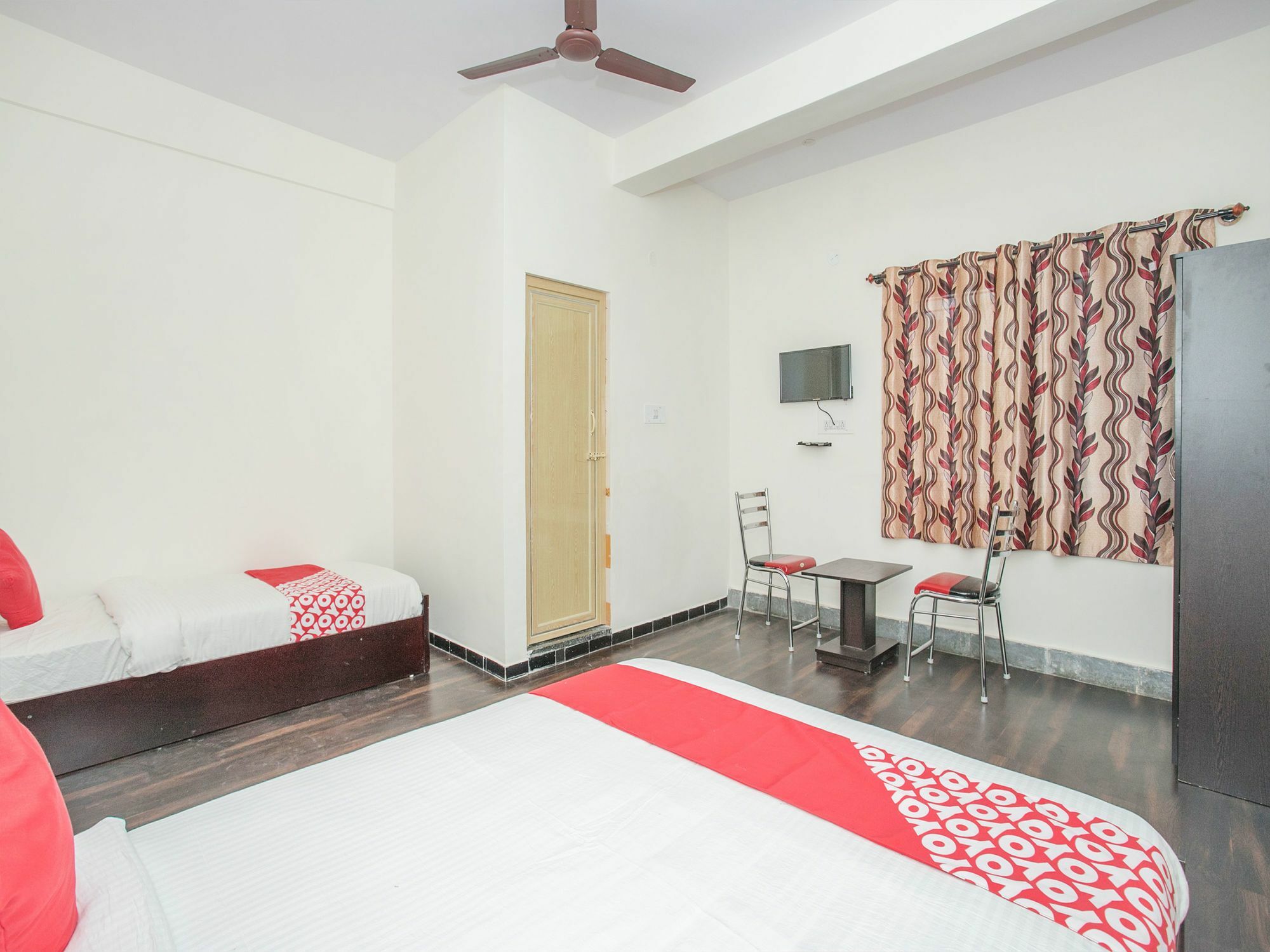 فندق Oyo 14430 Sunshine Grand بنغالور المظهر الخارجي الصورة